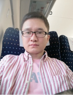 张亚军