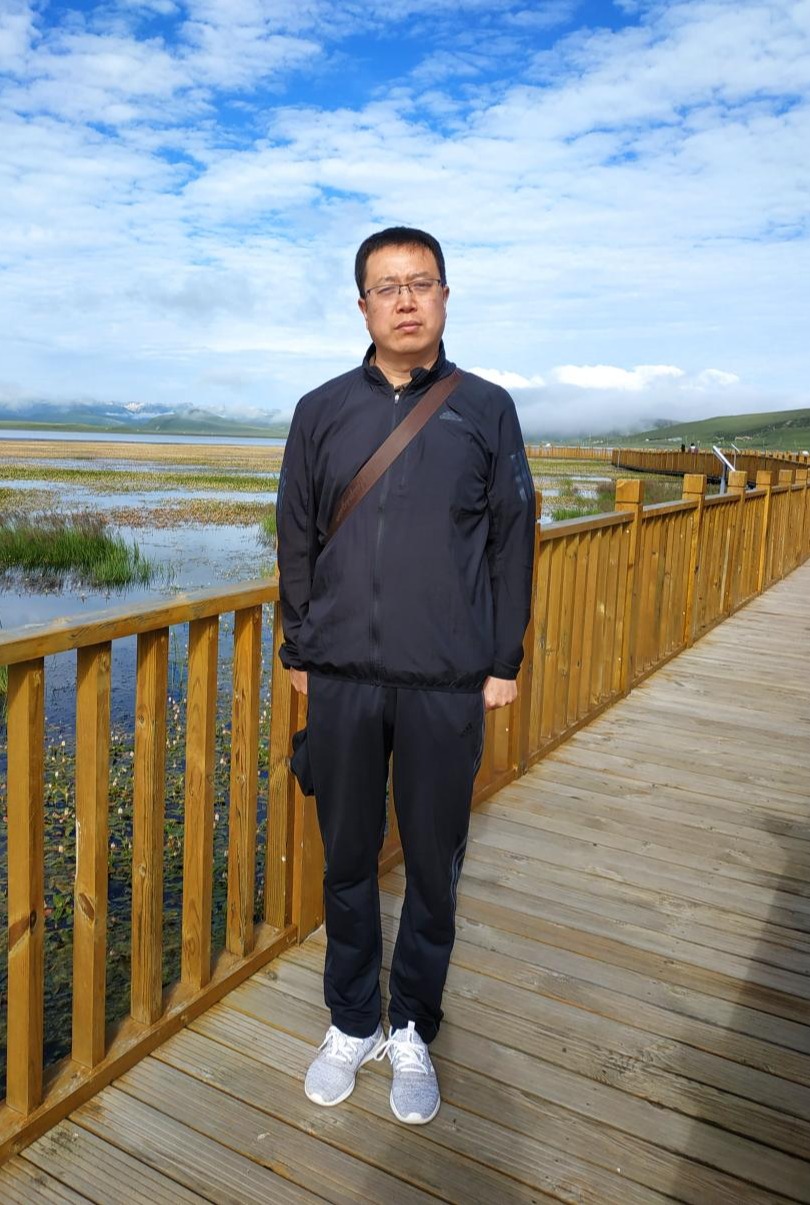 王智明