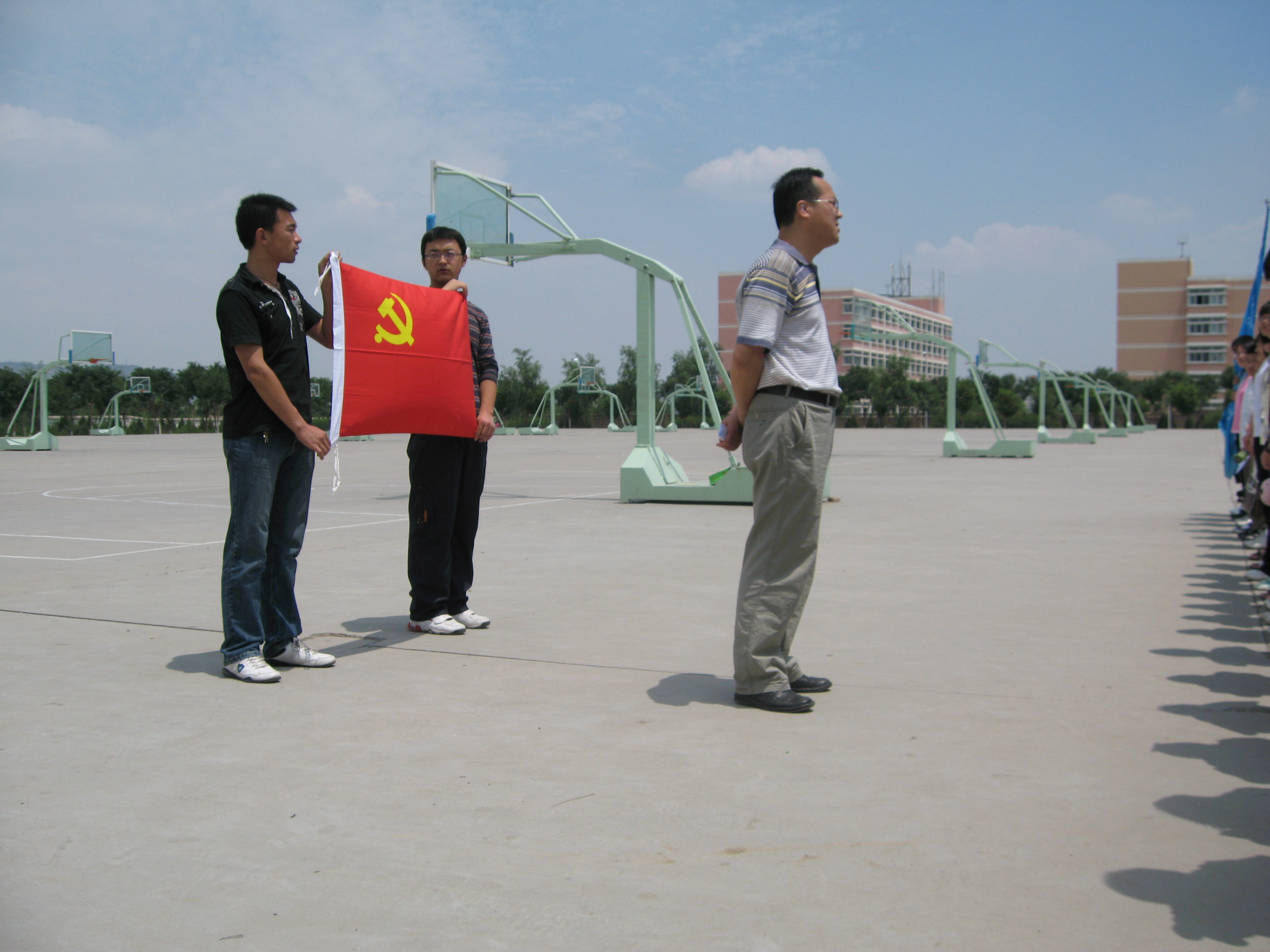 学生党总支书记曹立宏老师讲话