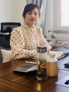 张天芸